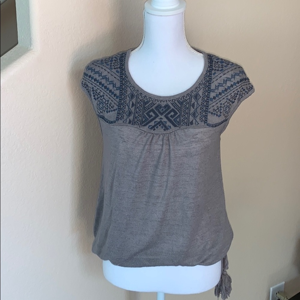 Knox rose Embroidered blouse